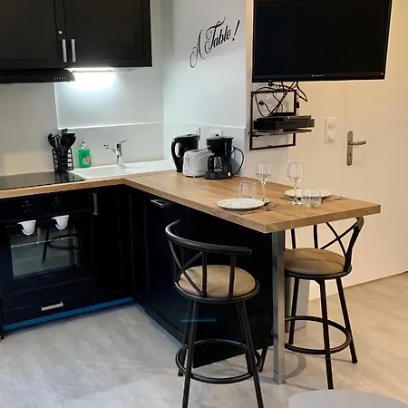 Centre -001 Lägenhet *